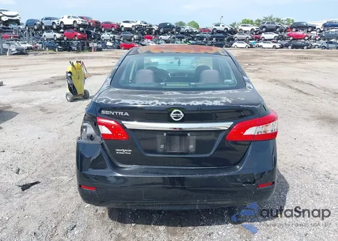 2015 Nissan Sentra S z USA, uszkodzony, nr VIN 3N1AB7AP0FY277848